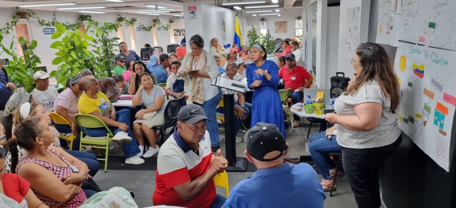 Con el acto Reconstruyendo el camino - Palabras que nutren, el Consulado de Colombia en Maracaibo honra el Día Nacional de la Memoria y Solidaridad con las Víctimas del Conflicto
